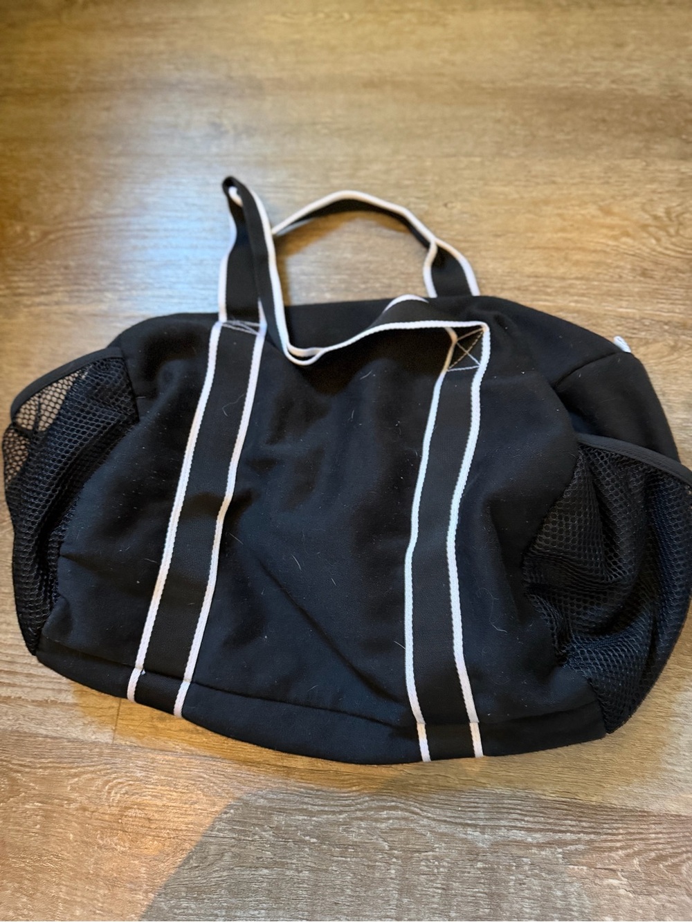 PINK/ Victoria Secret Duffel bag - Picture 2 of 3